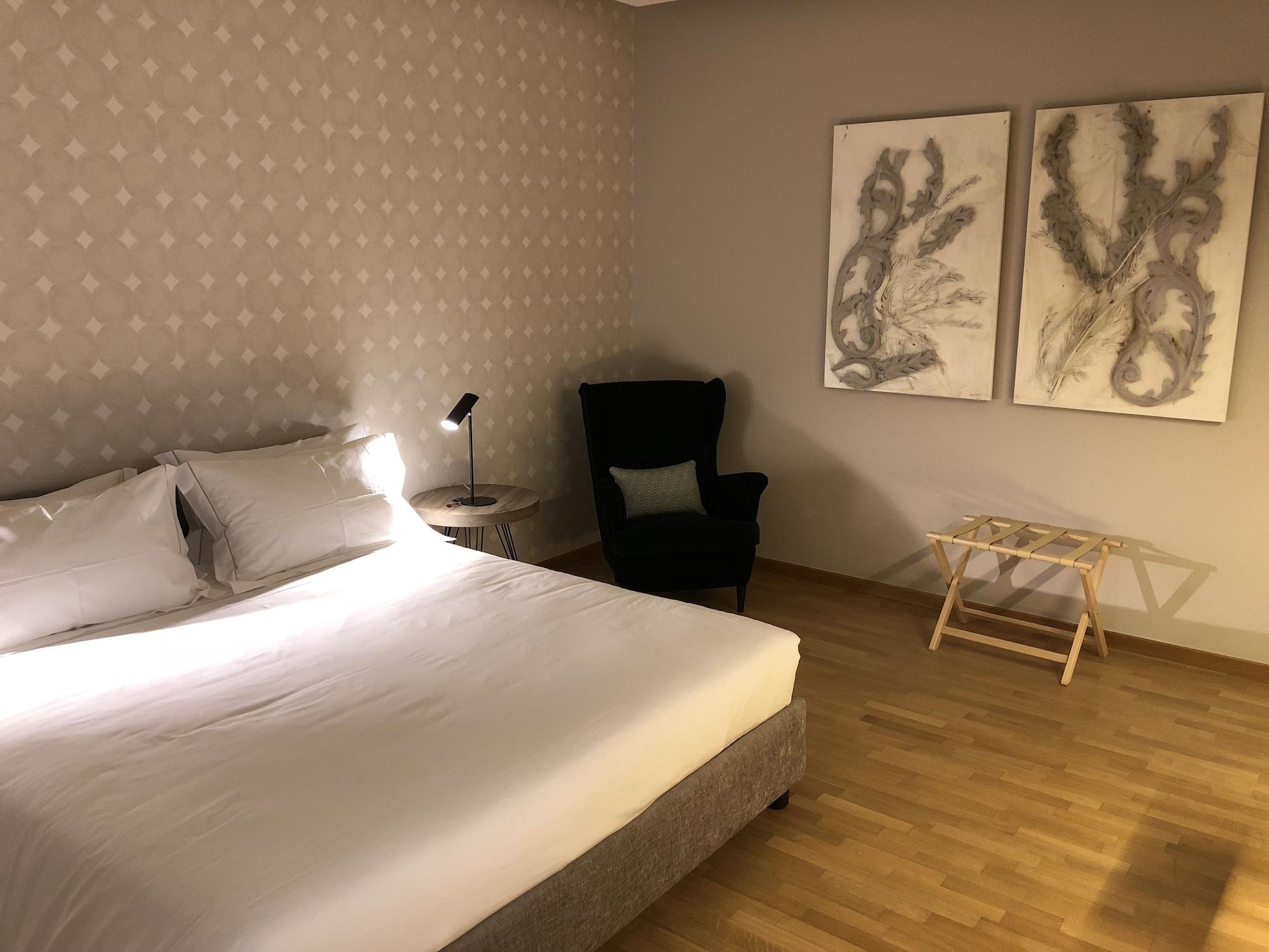 בארי 200 Rooms & Terrace מראה חיצוני תמונה