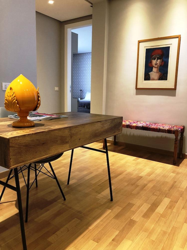 בארי 200 Rooms & Terrace מראה חיצוני תמונה