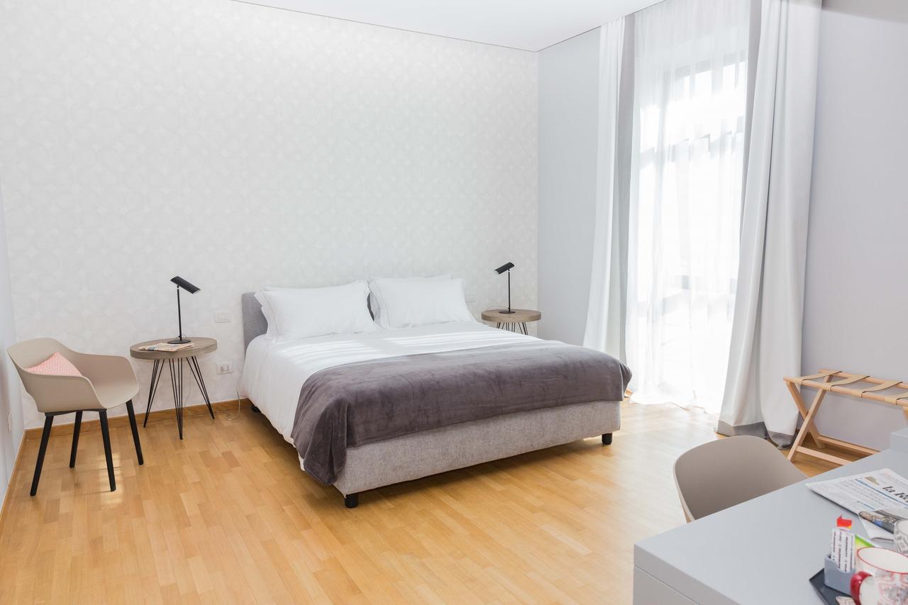 בארי 200 Rooms & Terrace מראה חיצוני תמונה